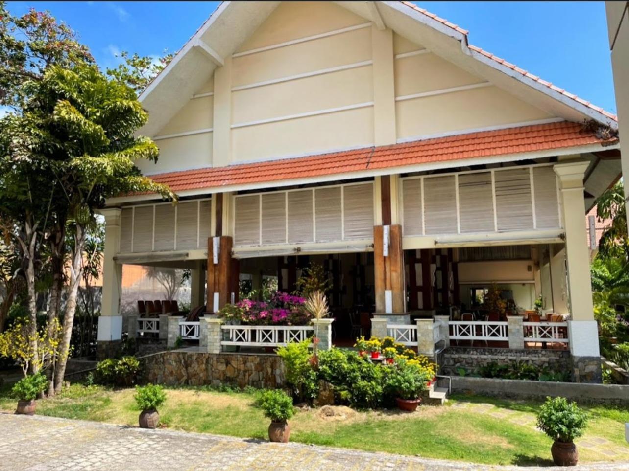 Sai Gon Con Dao Resort Exterior photo